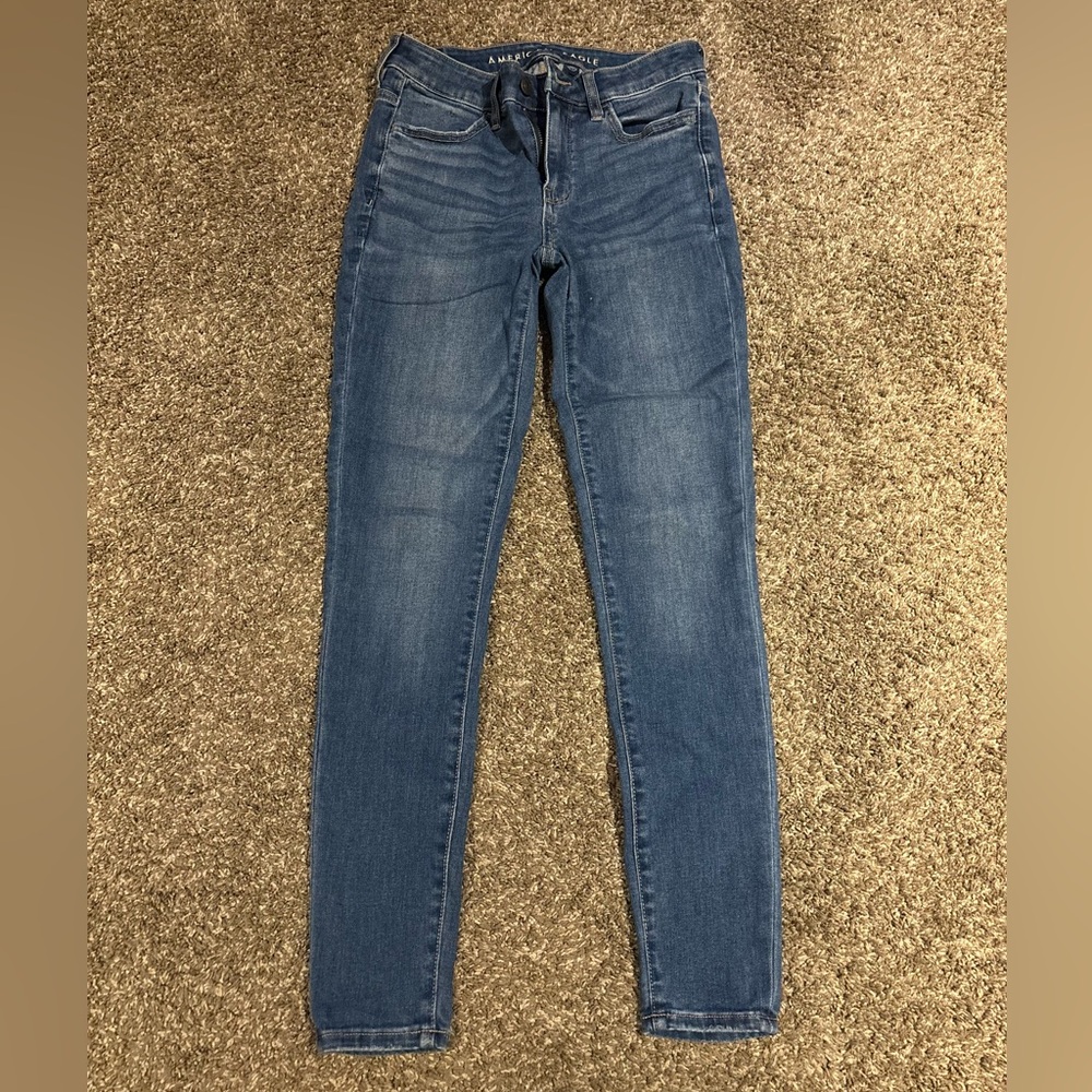 American Eagle Outfitters Women’s Size 2 Jeans Regular Fit